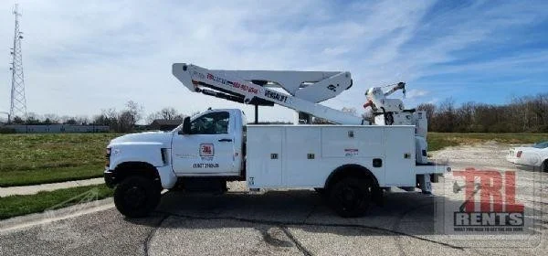 2023 Versalift VST47I MOUNTED ON 2023 CHEVROLET SILVERADO 5500HD