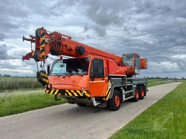2011 Terex TC45L