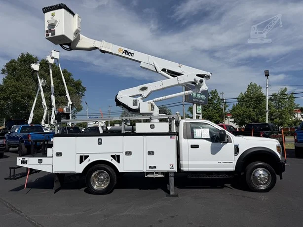 2019 Altec AT41M MOUNTED ON 2019 FORD F550