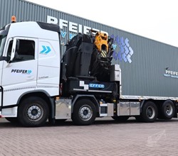 2015 Effer 955/8S