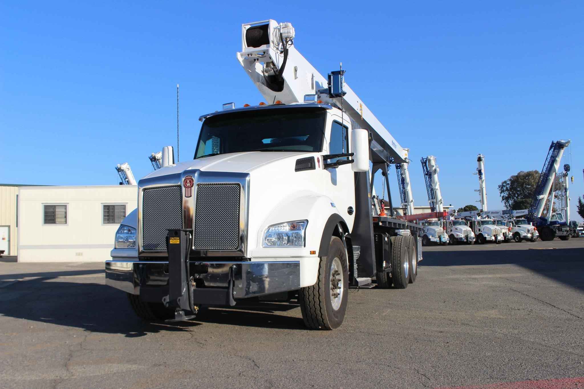 2027 Manitex 30100C