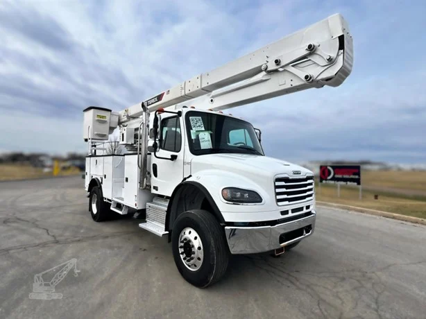 2026 TEREX HR55 MOUNTED ON 2027 FREIGHTLINER BUSINESS CLASS M2 106