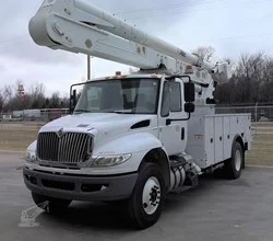 2018 Altec AA55 MH MOUNTED ON 2019 INTERNATIONAL DURASTAR 4300