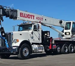 2014 Elliott 45127R MOUNTED ON 2016 PETERBILT 367