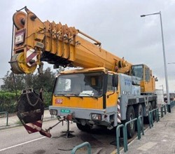 1999 LIEBHERR LTM1090-2