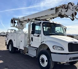 2019 ALTEC DM47BTR MOUNTED ON 2020 FREIGHTLINER BUSINESS CLASS M2 106