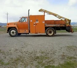 1992 Imt 2020 MOUNTED ON 1992 FORD F700