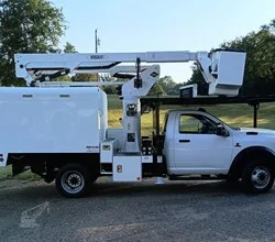 2026 VERSALIFT SST40EIH MOUNTED ON 2026 FORD F550