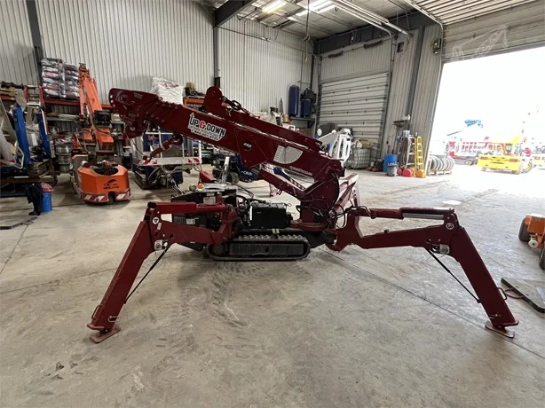 2022 UNIC SPYDERCRANE URW295