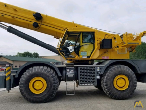 2013 Grove RT890E