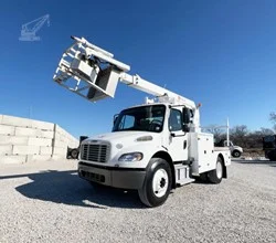 2019 Posi-Plus 800-40 MOUNTED ON 2019 FREIGHTLINER BUSINESS CLASS M2 106
