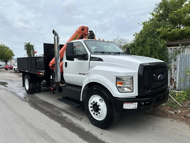 2016 PALFINGER PK11001 MOUNTED ON 2016 FORD F750 SD