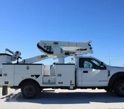 2020 Altec AT41M MOUNTED ON 2020 FORD F550