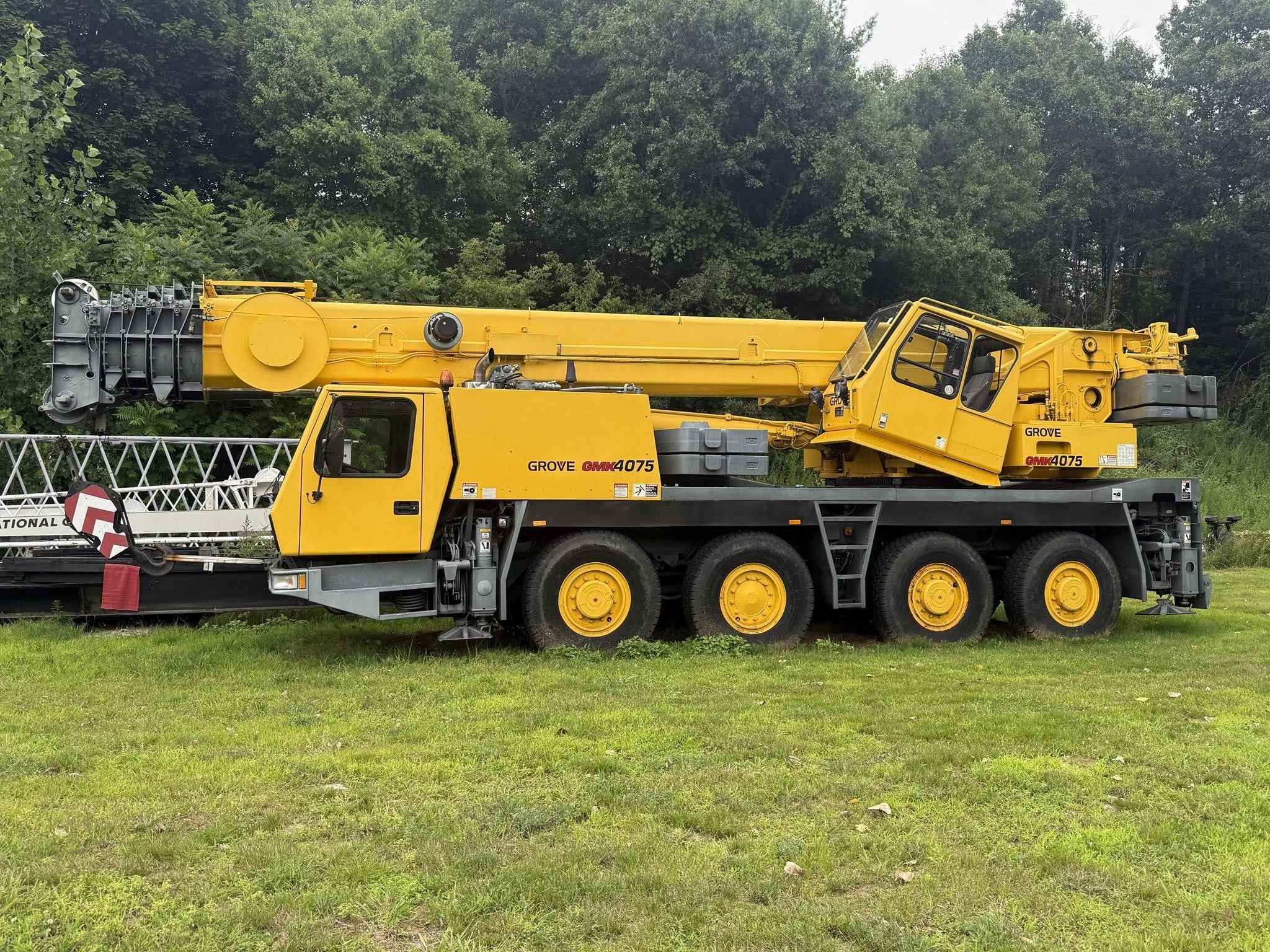 2000 Grove GMK4075