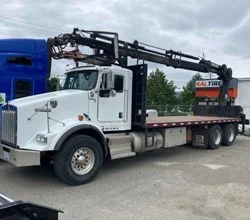 2008 Hiab 200C MOUNTED ON 2008 KENWORTH T800