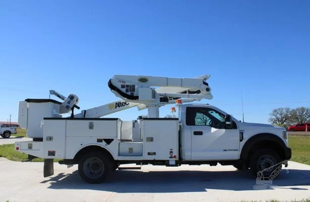 2020 ALTEC AT41M MOUNTED ON 2020 FORD F550