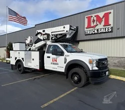 2021 Versalift VST40I MOUNTED ON 2021 FORD F550