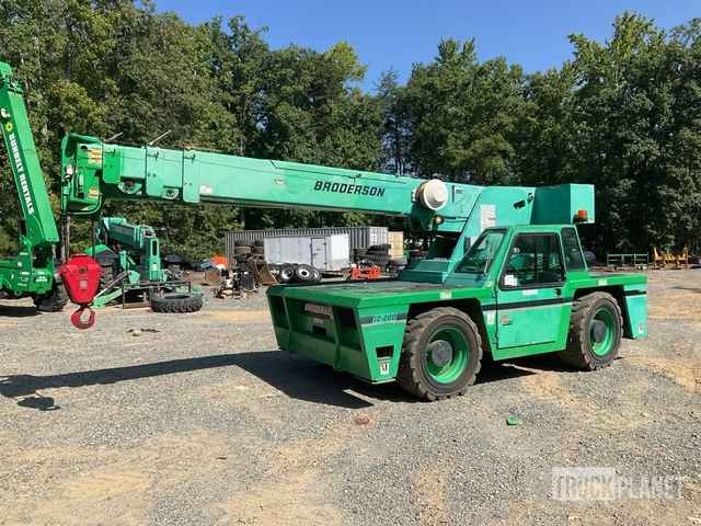 2011 Broderson IC-200-3G