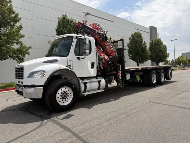 2020 Fassi F365A MOUNTED ON 2020 FREIGHTLINER BUSINESS CLASS M2 106