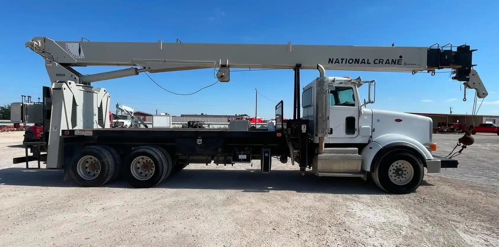 2012 National 900A