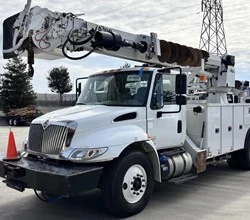 2018 Altec DM47BTR MOUNTED ON 2019 INTERNATIONAL DURASTAR 4300