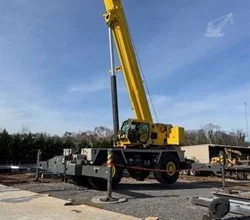 2013 GROVE RT9130E