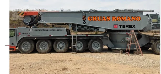 2004 TEREX DEMAG TC2800-1