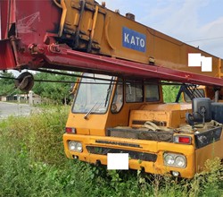 1990 Kato NK200H-5