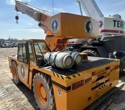 2007 Broderson IC200-3F