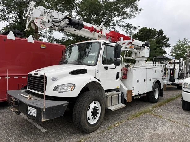2022 ALTEC DC47TR MOUNTED ON 2022 FREIGHTLINER BUSINESS CLASS M2 106
