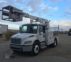 2018 POSI-PLUS 800-40 MOUNTED ON 2019 FREIGHTLINER BUSINESS CLASS M2 106