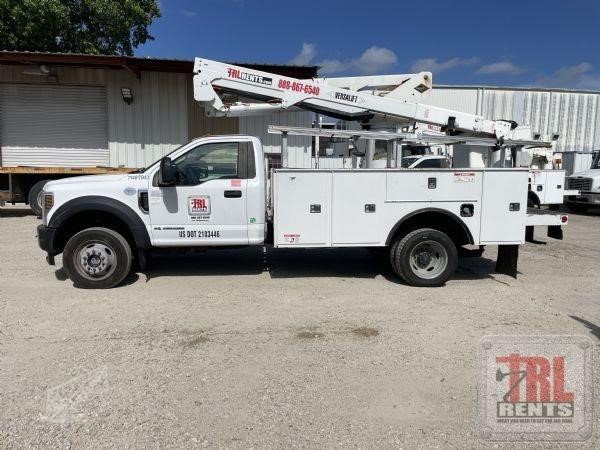 2018 Versalift SST40EIH MOUNTED ON 2018 FORD F550