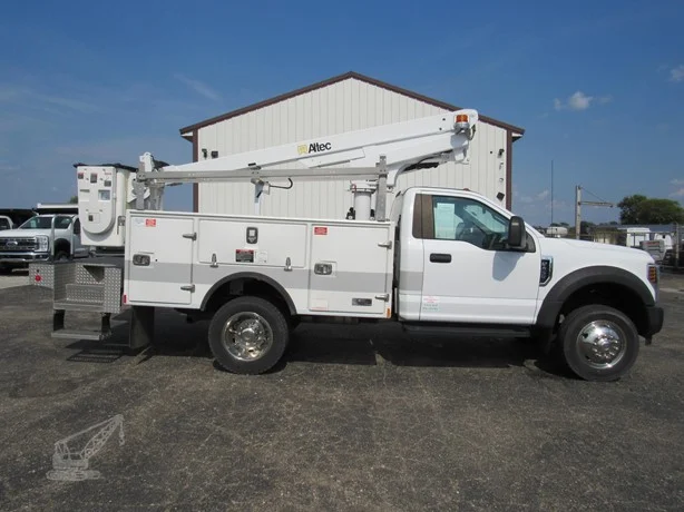 2018 Altec AT200A MOUNTED ON 2019 FORD F450
