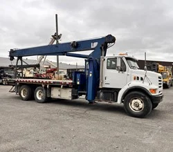 1999 Manitex 2592 MOUNTED ON 1999 STERLING LT7500