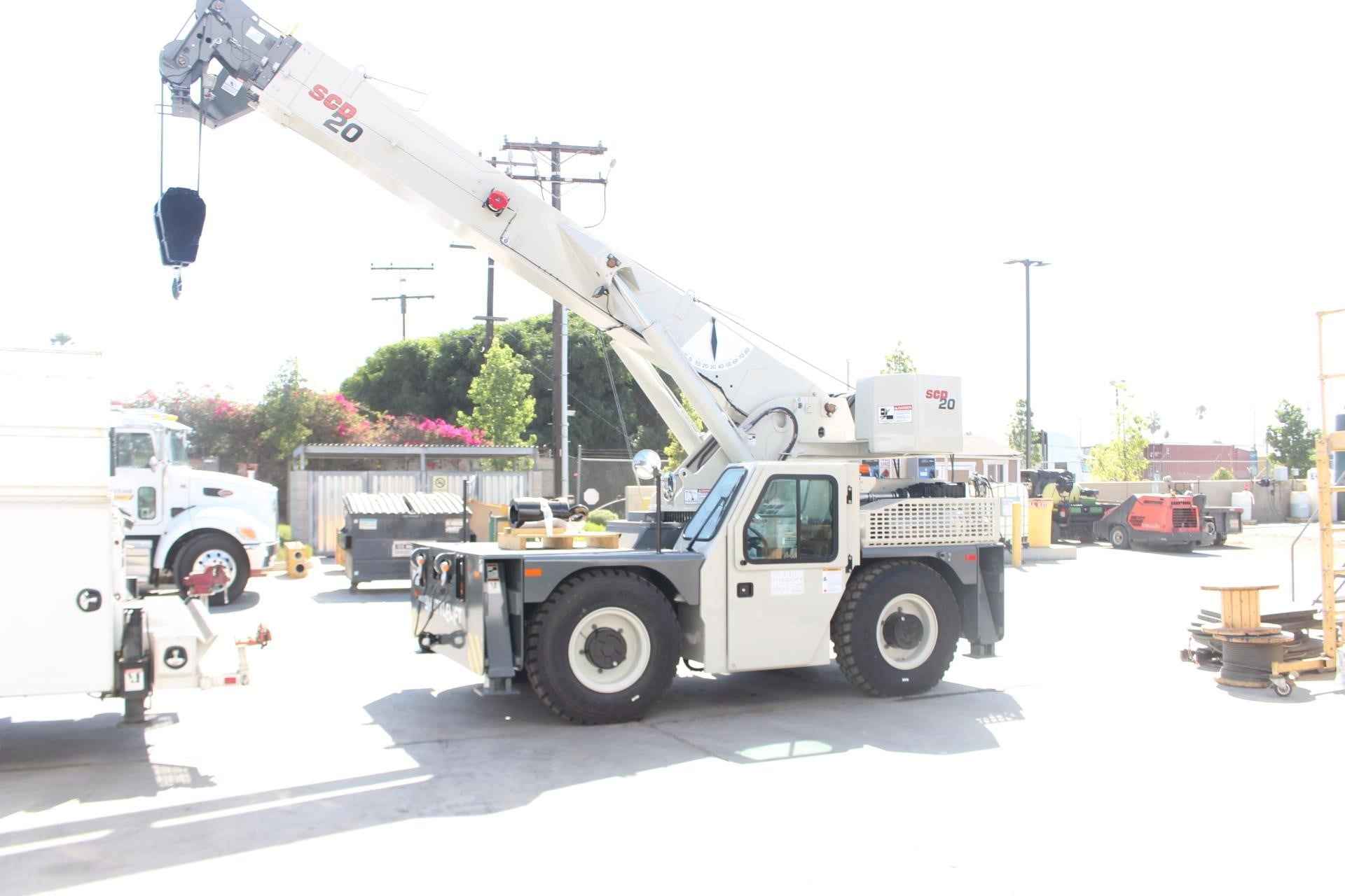 2025 Shuttlelift SCD20