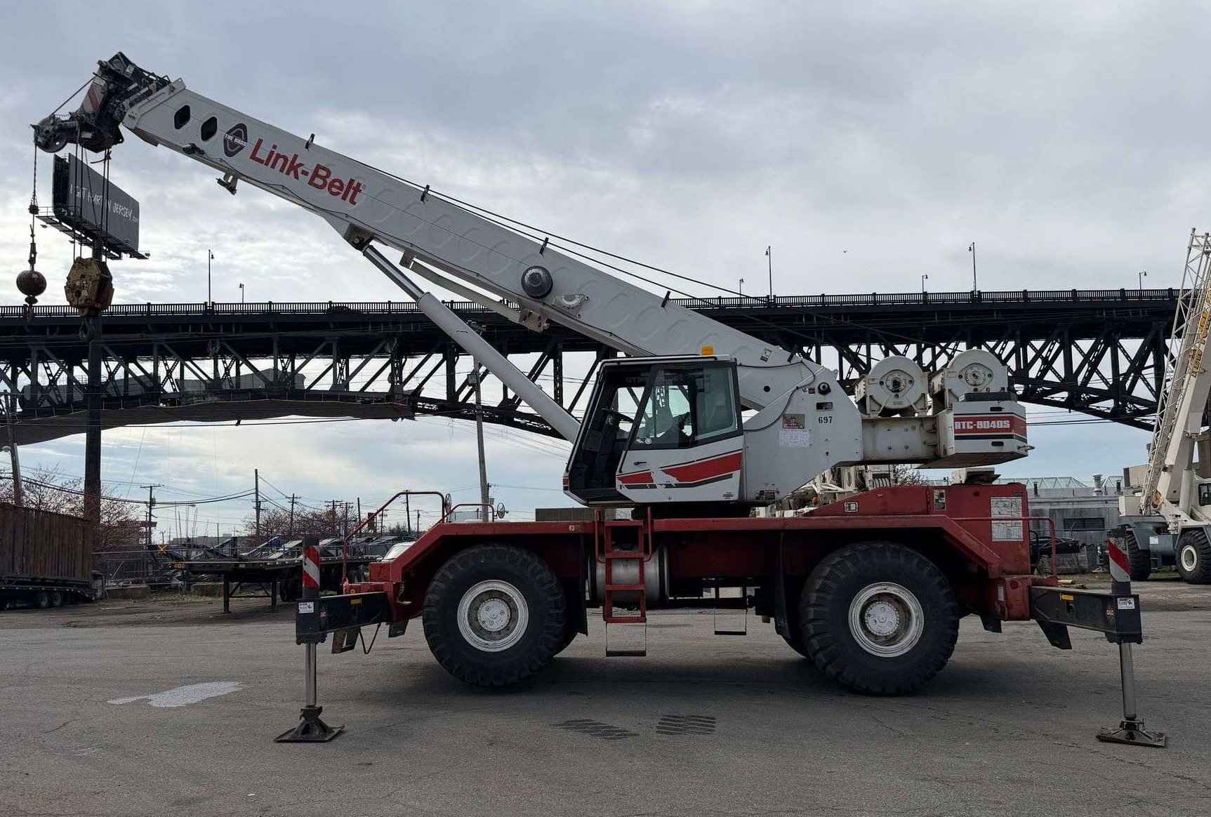 2004 Link-Belt RTC8040