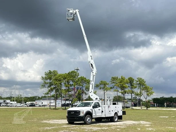 2026 DUR-A-LIFT DCP36 MOUNTED ON 2023 FORD F600 SD XL
