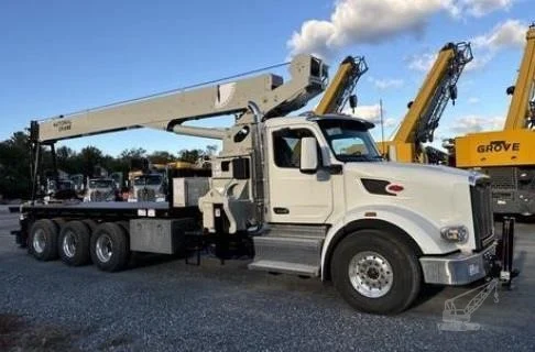2023 NATIONAL NBT30H-2 MOUNTED ON 2023 PETERBILT 567