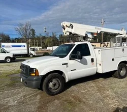 2006 Altec AT200A MOUNTED ON 2006 FORD F350 SD Bucket Trucks / Service Trucks for Sale