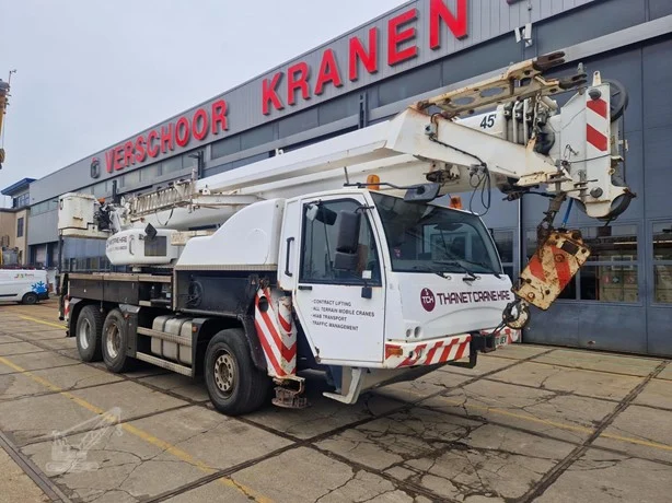 2010 TEREX TC40L