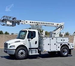 2014 Altec AT40C MOUNTED ON 2014 FREIGHTLINER BUSINESS CLASS M2 106
