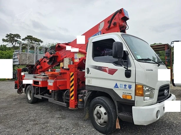 2015 HORYONG SKY2804N MOUNTED ON 2015 HYUNDAI EX4 MIGHTY
