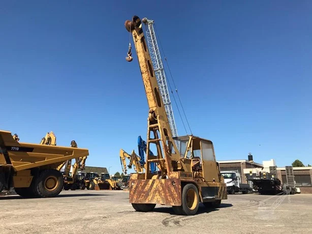 2013 HYSTER B11E