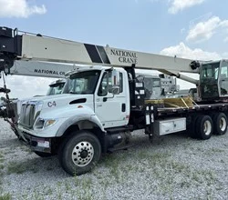 2007 National 1300A MOUNTED ON 2007 INTERNATIONAL WORKSTAR 7600