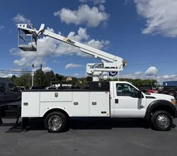 2016 Altec AT235P MOUNTED ON 2016 FORD F550