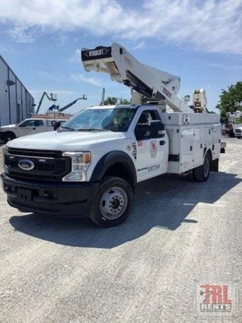 2022 VERSALIFT VST47MHI MOUNTED ON 2022 FORD F550