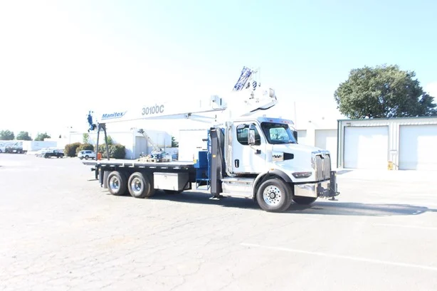 2023 MANITEX 30100C MOUNTED ON 2023 WESTERN STAR 47X