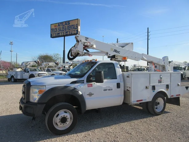 2015 ALTEC AT37G MOUNTED ON 2015 FORD F550