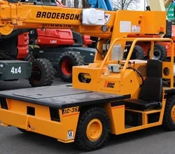 2013 Broderson IC35-2F