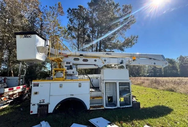 2016 ALTEC AN55EOC MOUNTED ON 2016 FREIGHTLINER BUSINESS CLASS M2 106